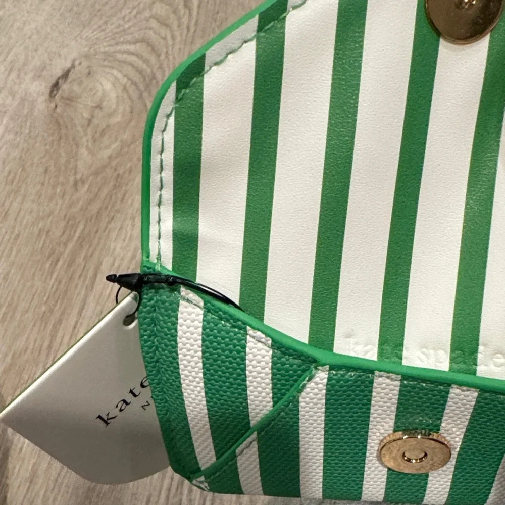 NWT Kate Spade x Target Striped Green and White Card Pouch Wallet - Picture 3 of 4